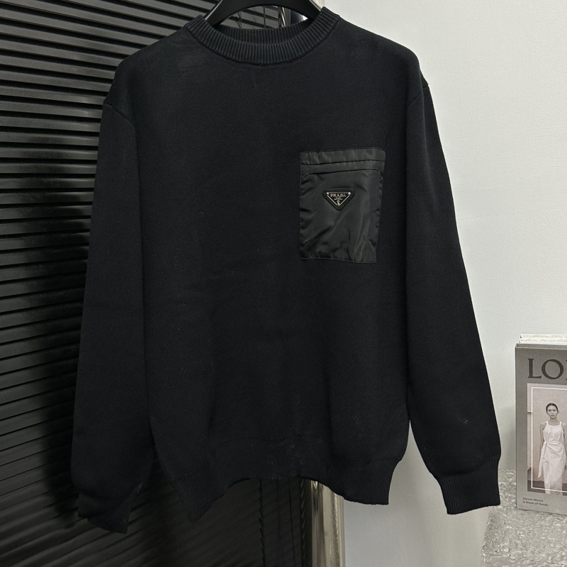 Pra*a sweaters